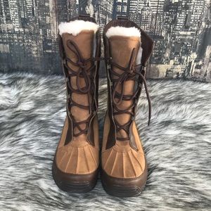 ugg mixon boot